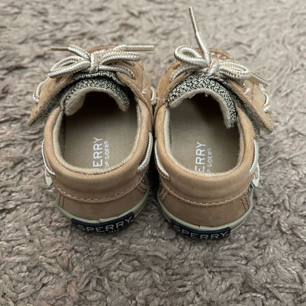 Sperry - Picture 3 of 5